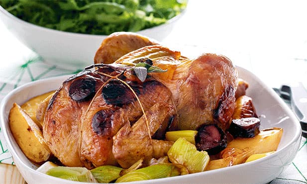 Frango no forno com chouriço