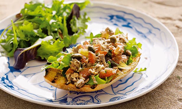 Bruschetas com atum
