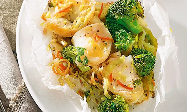 Lascas de bacalhau com legumes
