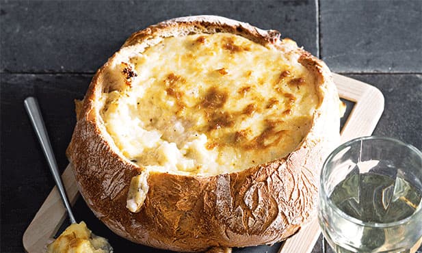 Pão recheado com queijo