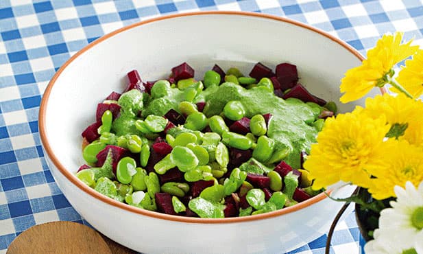 Salada de favas