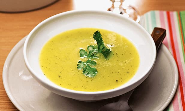 Creme de courgette com maçã