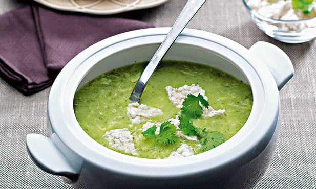 Sopa de coentros