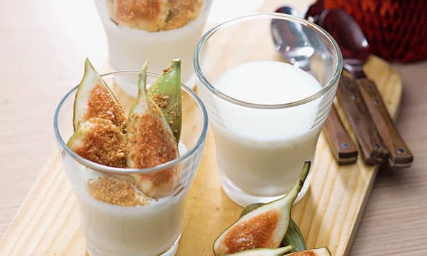 Mousse de iogurte e leite condensado