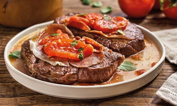 Bifes do lombo com presunto