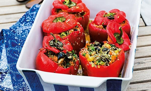 Pimentos recheados com salada de atum