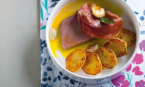 Bife de atum com presunto