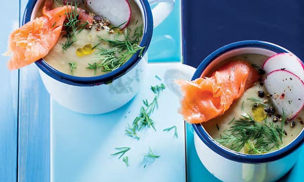 Sopa de abacate, lima, meloa e...