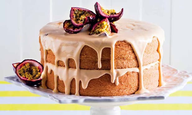 Bolo com cobertura de mascarpone e...