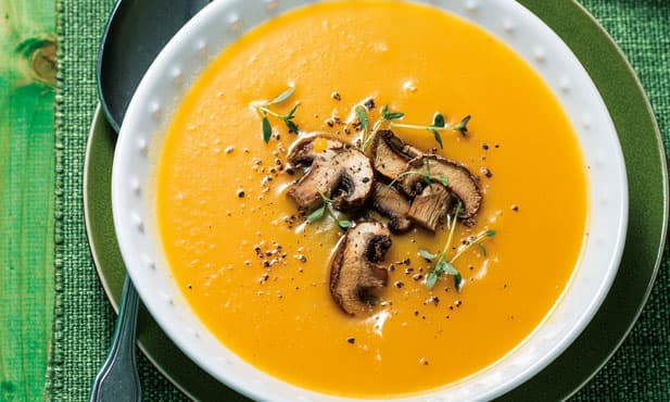 Creme de abóbora assada com cogumelos