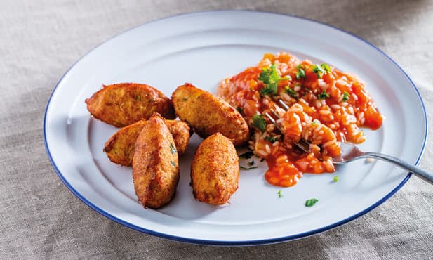 Pastéis de bacalhau com arroz...