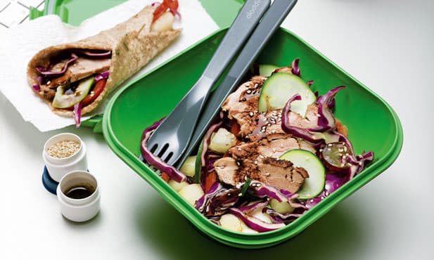 Salada de pato com couve-roxa