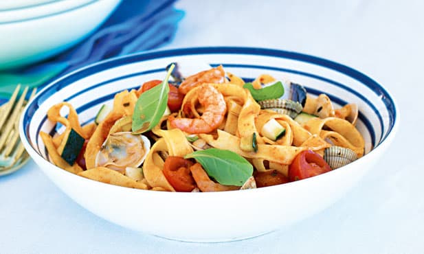 Tagliatelle com frutos do mar