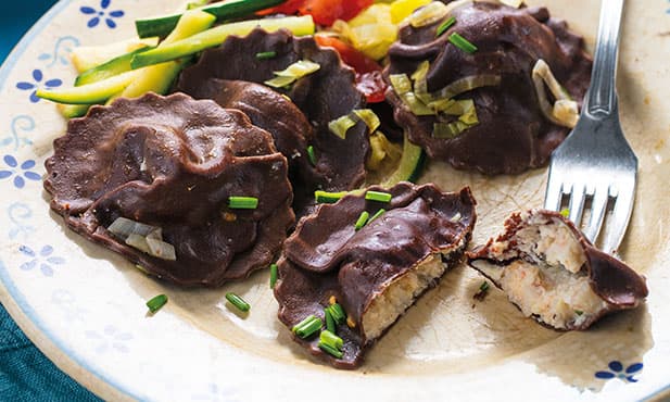 Ravioli de cacau e camarão