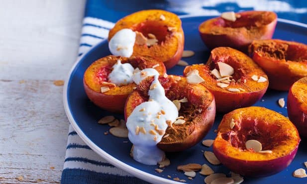 Nectarinas no forno