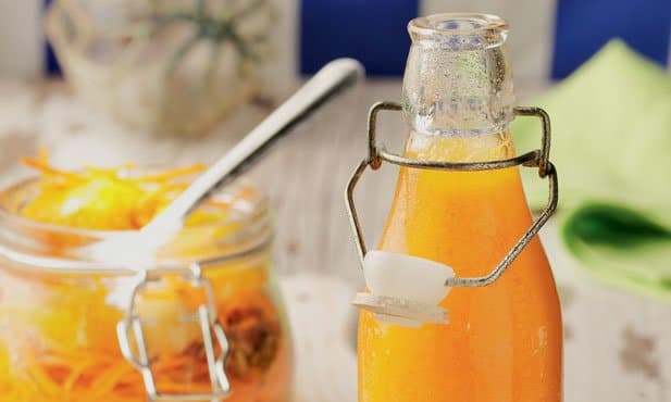 Sumo de cenoura, laranja e gengibre