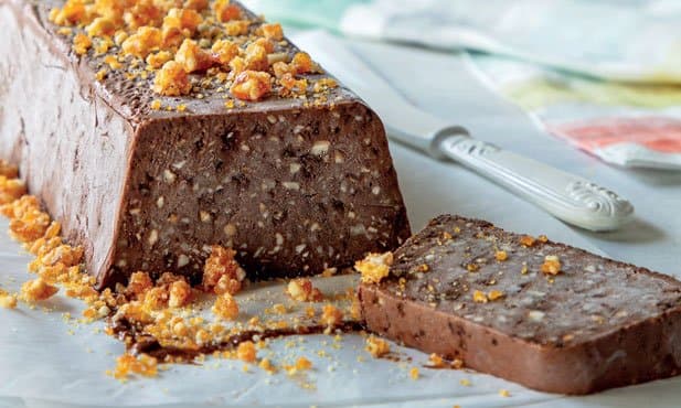 Marquise de chocolate e praliné