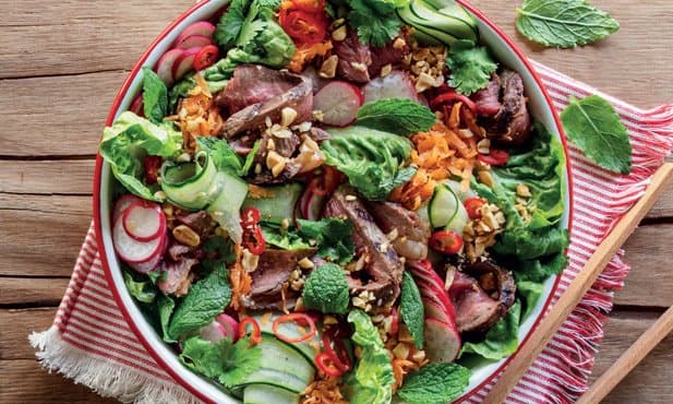 Salada de picanha à asiática