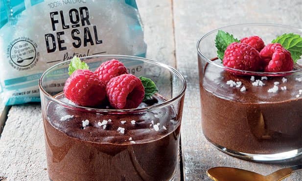 Mousse de chocolate com flor de sal