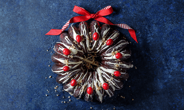 Bolo de chocolate com amendoim