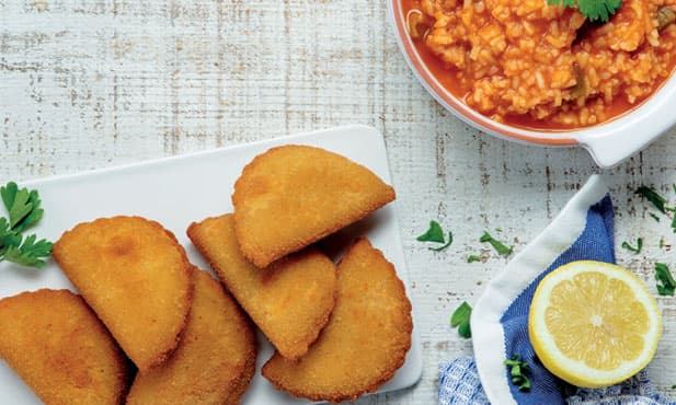 Rissóis de camarão com arroz de...