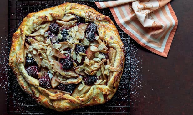 Tarte de amoras e peras