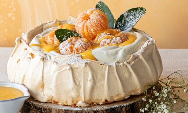 Pavlova de mandarinas