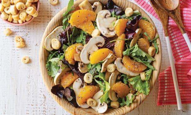 Salada de cogumelos com laranja