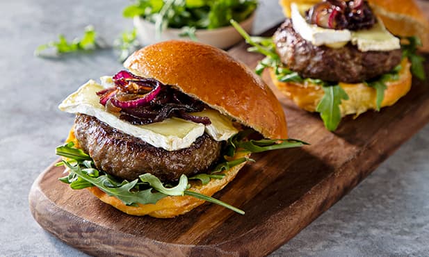 Hambúrguer de Angus com Brie